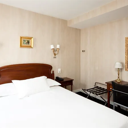 Western Aramis Saint Germain