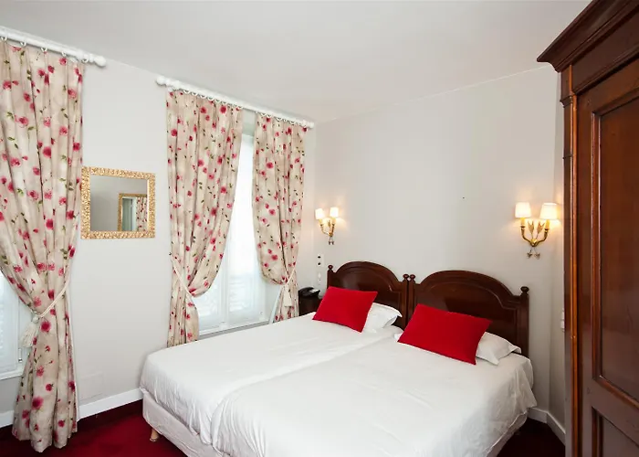 Hotel Western Aramis Saint Germain 3*